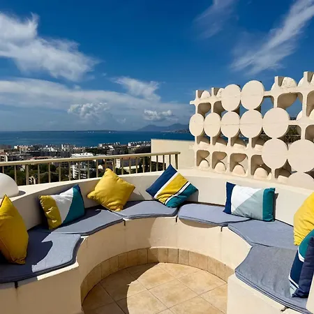 Penthouse Duplex Rooftop Eden Parc Апартаменти *