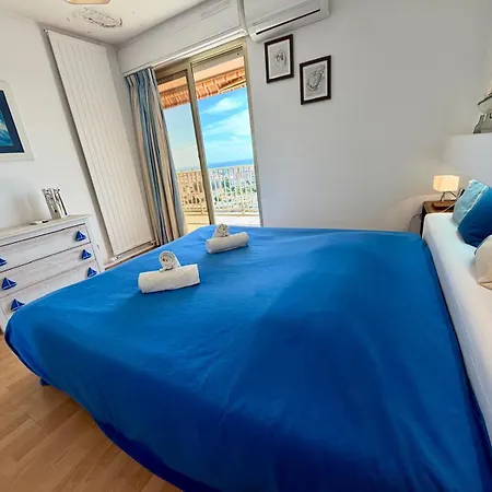 Penthouse Duplex Rooftop Eden Parc Апартаменти *